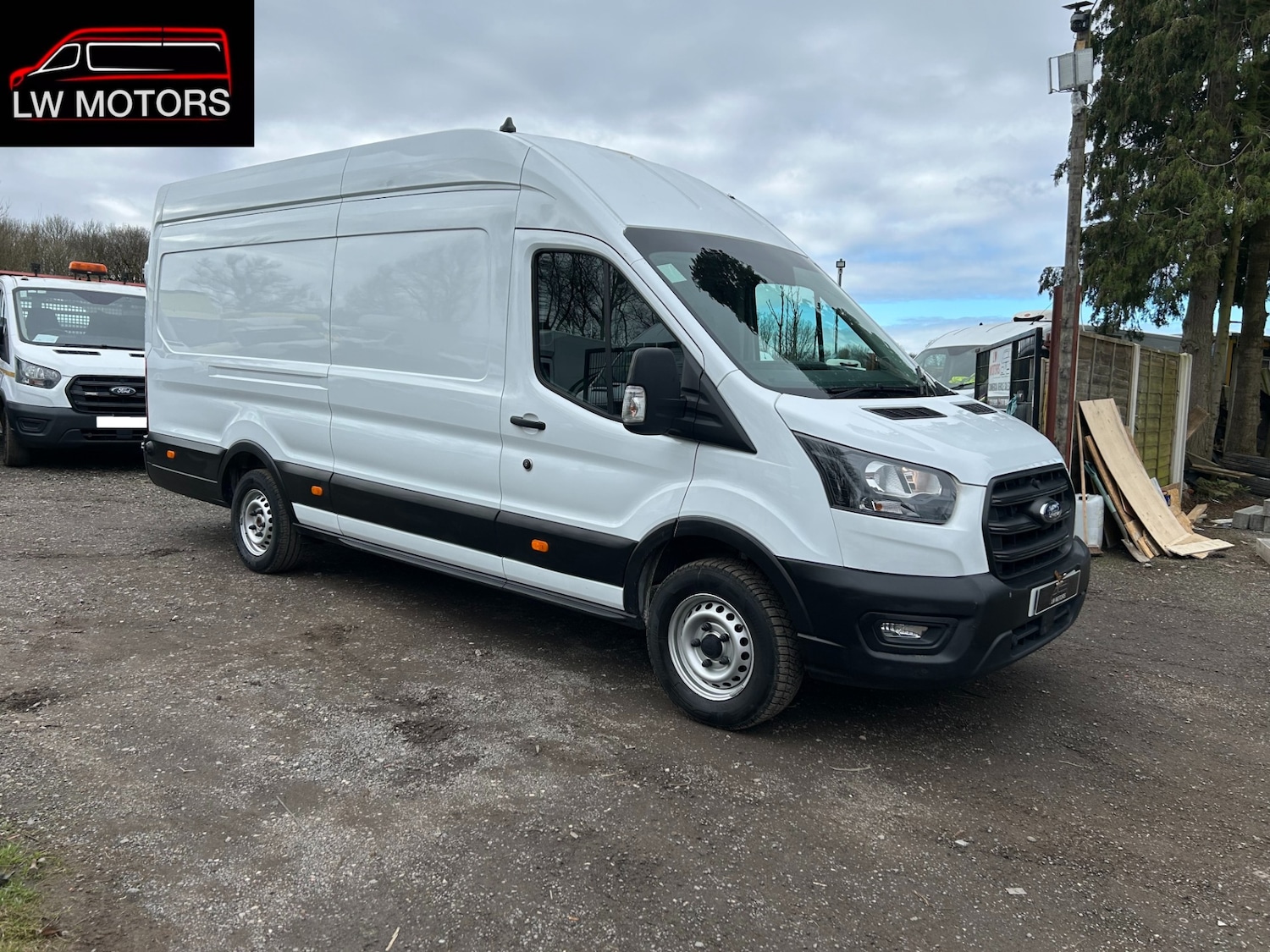 Used Ford Transit 2024 for sale - 77813190: Photo 3