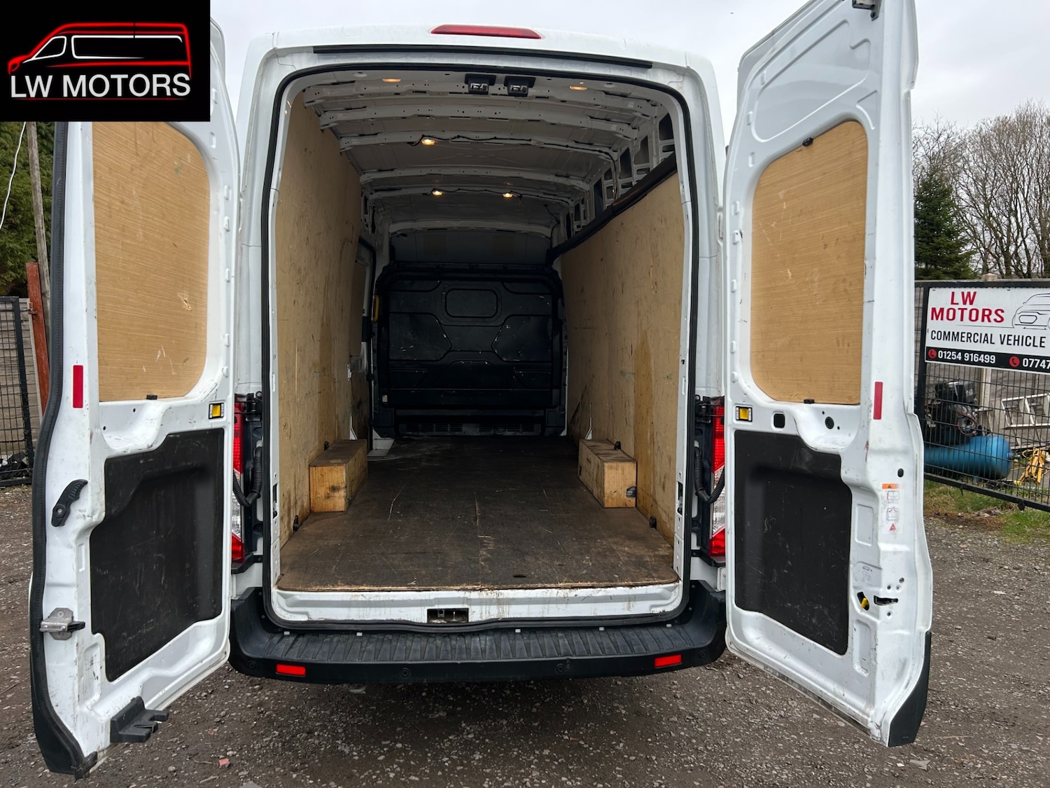 Used Ford Transit 2024 for sale - 77813190: Photo 7