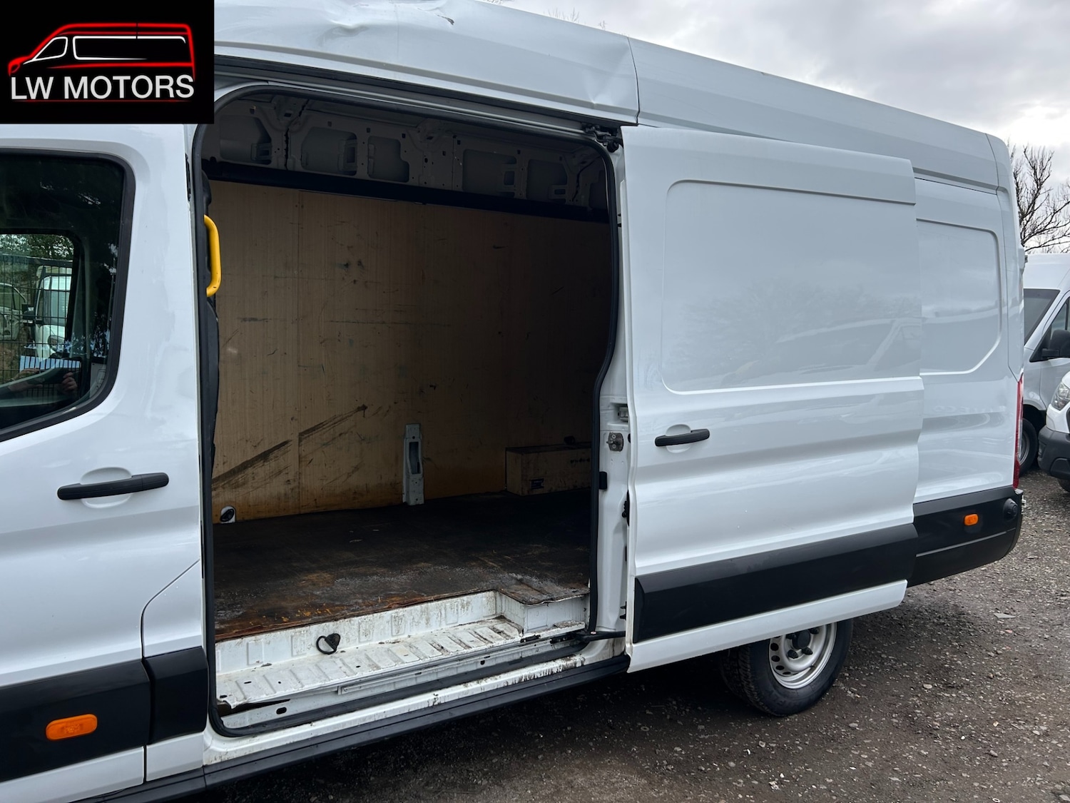 Used Ford Transit 2024 for sale - 77813190: Photo 9