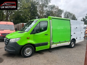 Mercedes-Benz - Sprinter