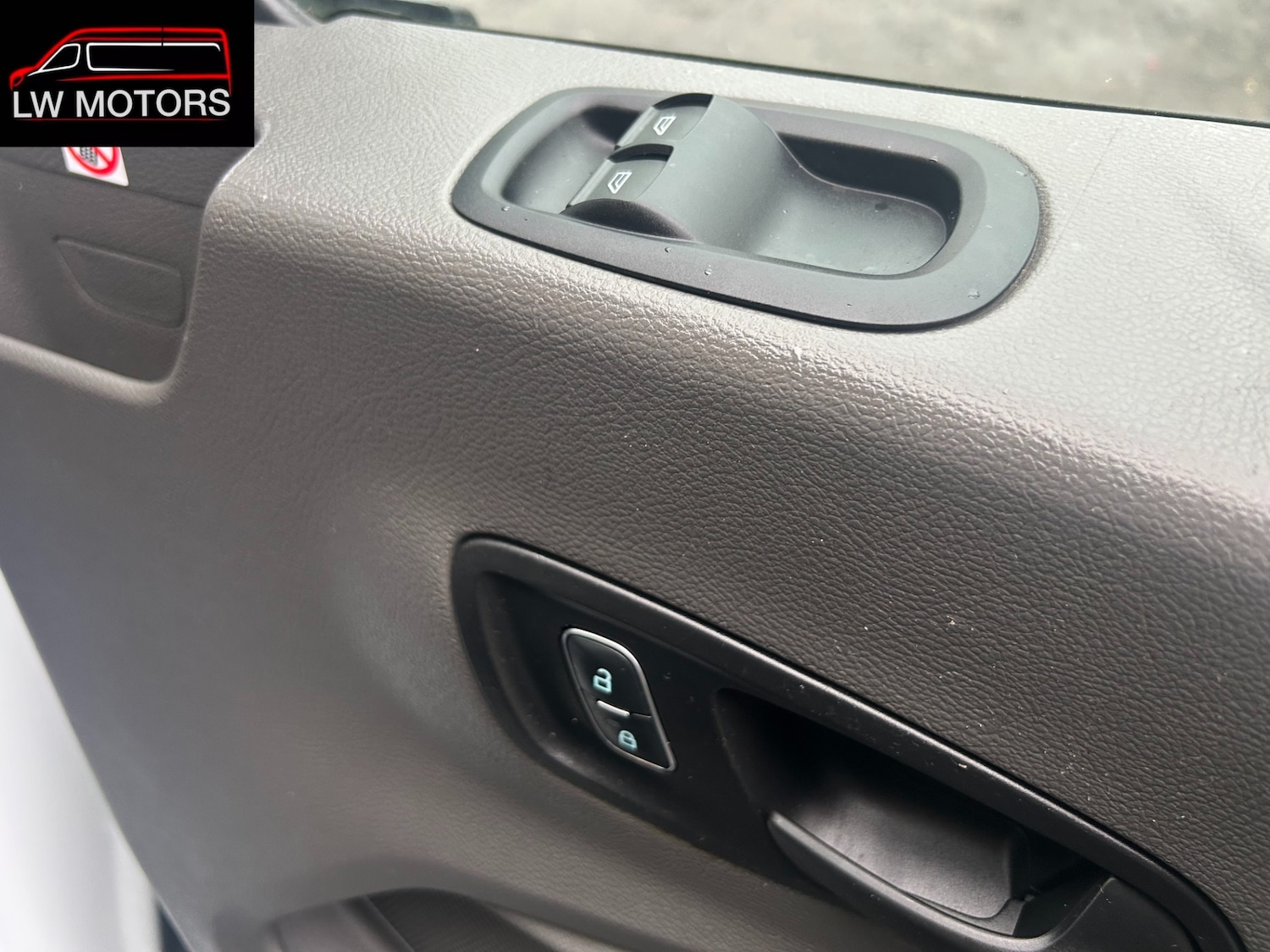 Used Ford Transit 2023 for sale - 77148719: Photo 13