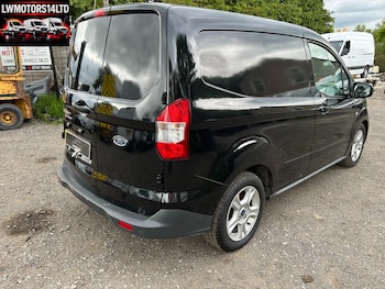 Used Ford Transit Courier 2023 for sale - 78941870: Photo