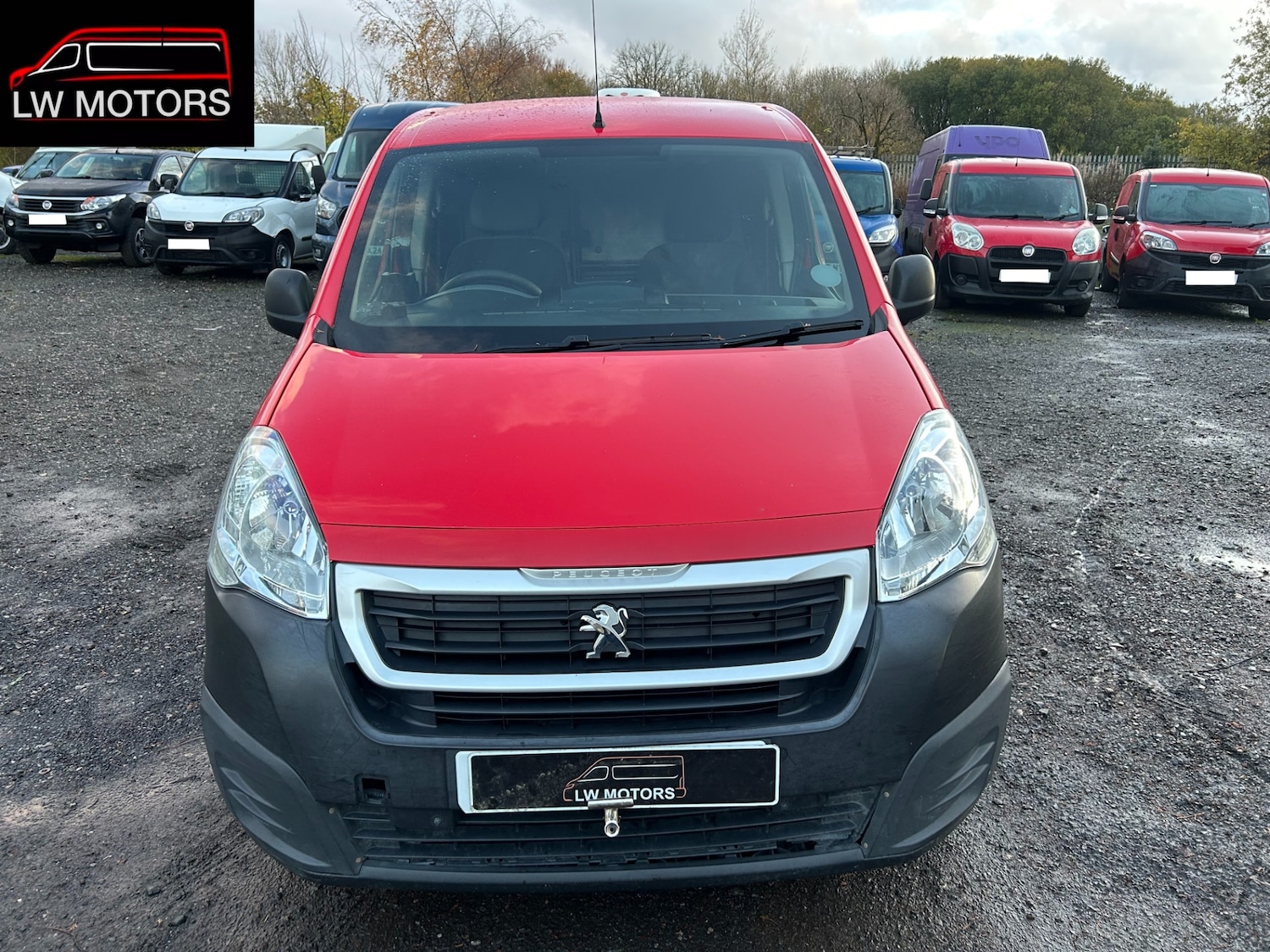 Used Peugeot Partner 2017 for sale - 76428356: Photo 2