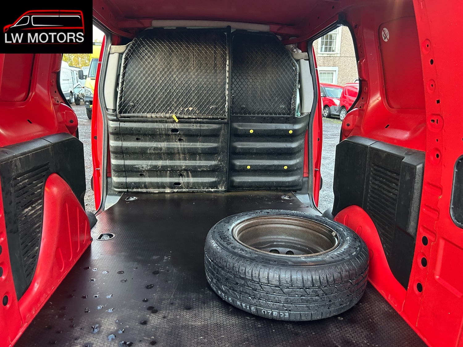 Used Peugeot Partner 2017 for sale - 76428356: Photo 8