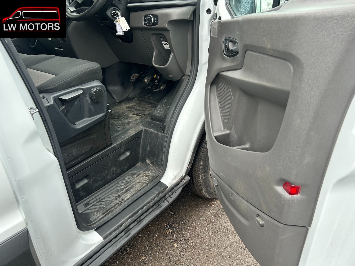 Used Ford Transit 2024 for sale - 77776398: Photo 11
