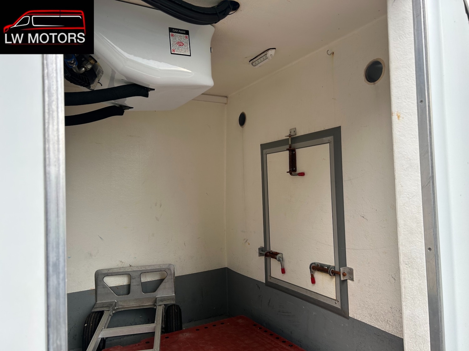 Used Ford Transit 2018 for sale - 76145770: Photo 10