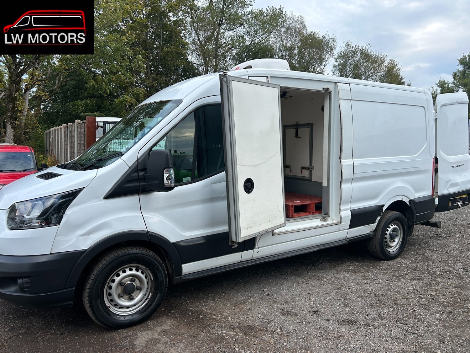Used Ford Transit 2018 for sale - 76145770: Photo 11