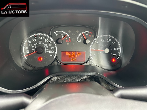 Used Fiat Doblo 2014 for sale - 76192842: Photo 17