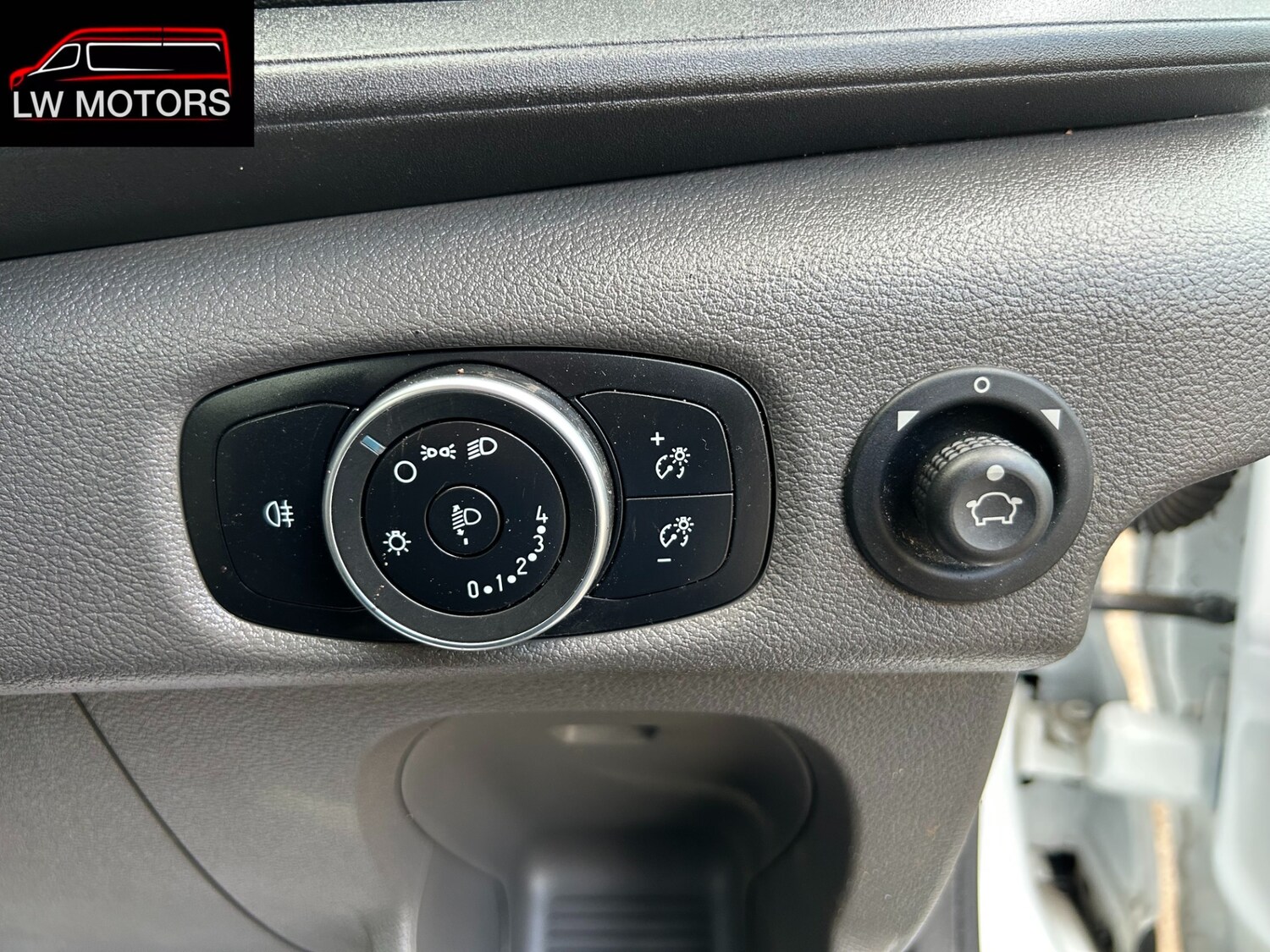 Used Ford Transit 2022 for sale - 77818534: Photo 11