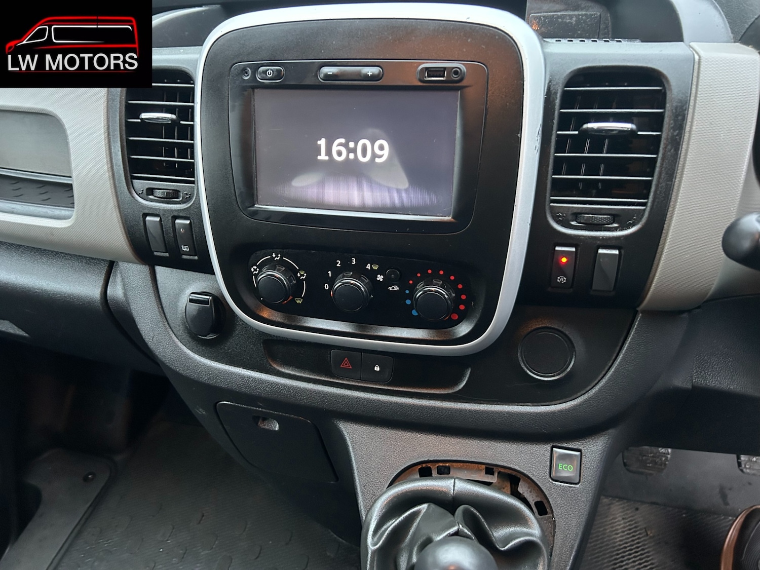 Used Renault Trafic 2016 for sale - 76418153: Photo 15