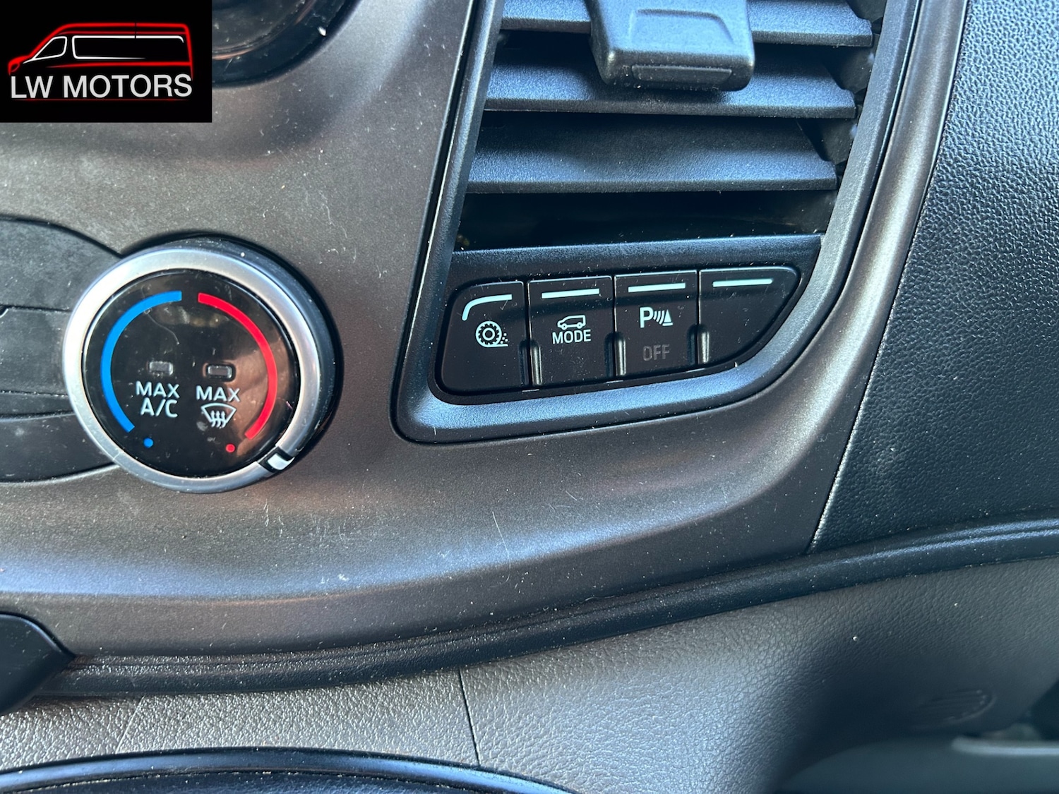 Used Ford Transit 2022 for sale - 77160107: Photo 22