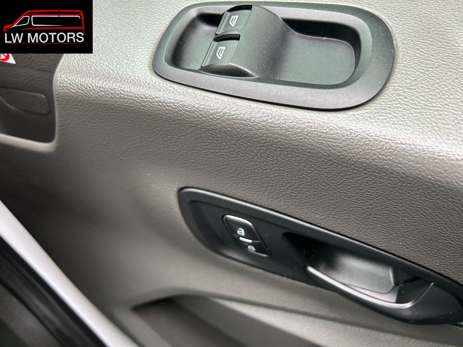 Used Ford Transit 2019 for sale - 76129339: Photo 19