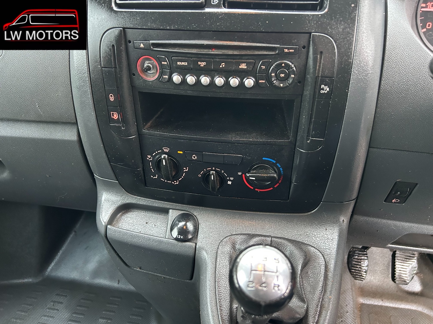 Used Peugeot Expert 2014 for sale - 76641419: Photo 17