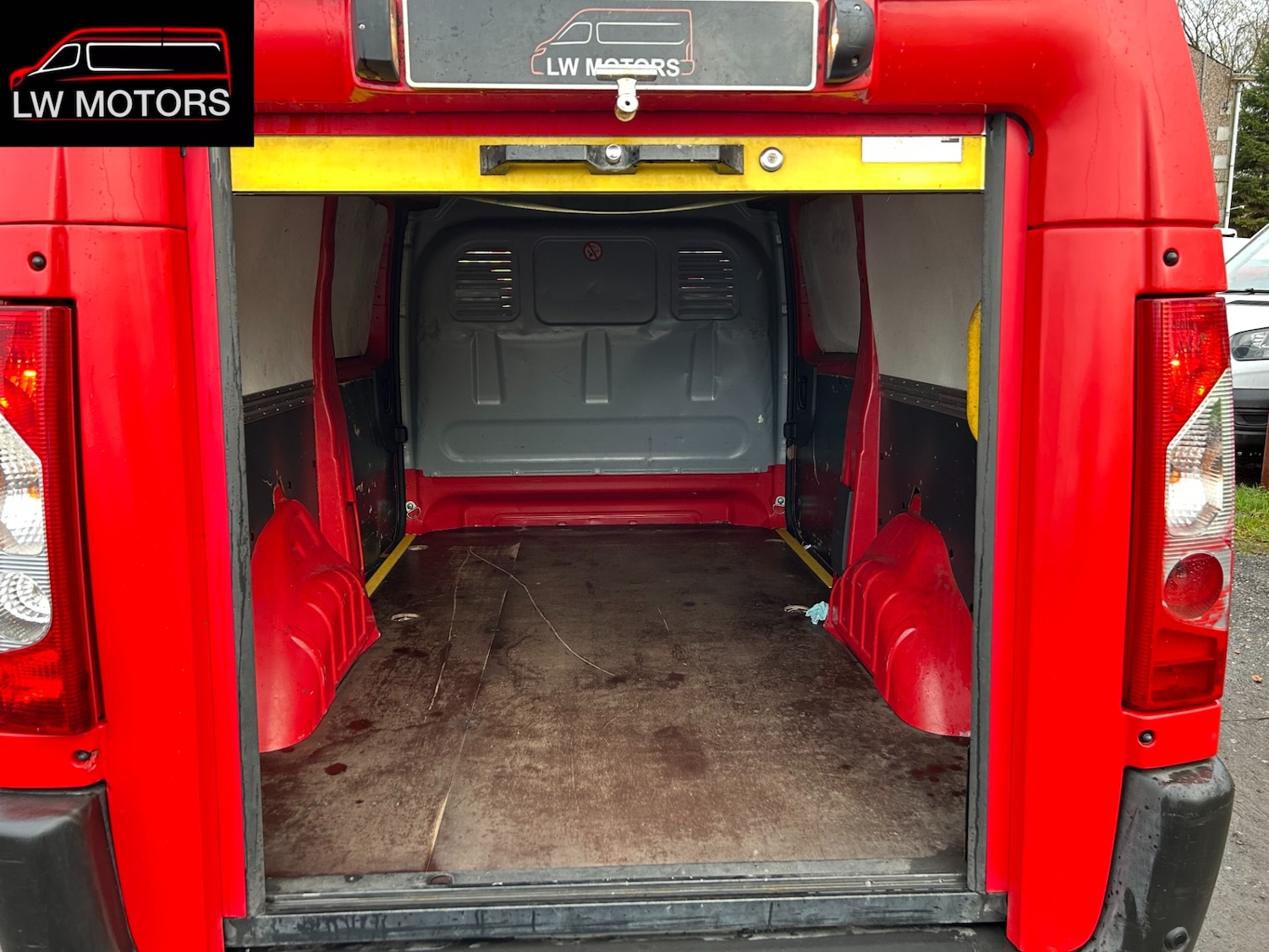 Used Peugeot Expert 2014 for sale - 76641419: Photo 9