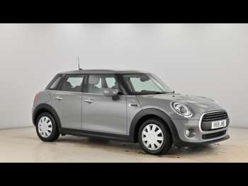 Used MINI Hatch 2019 for sale - 73941505: Photo