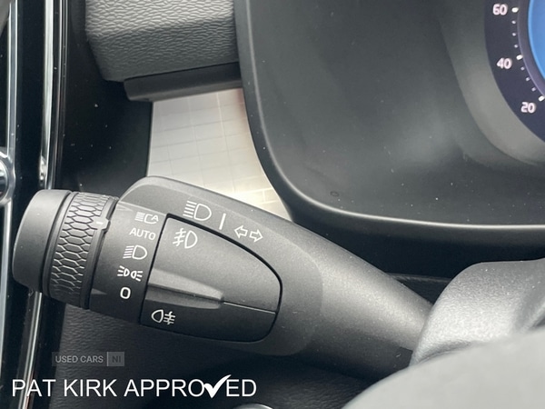 Used Volvo XC40 2022 for sale - 77041060: Photo 35