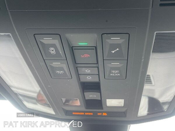 Used Volkswagen Touareg 2022 for sale - 74082883: Photo 37