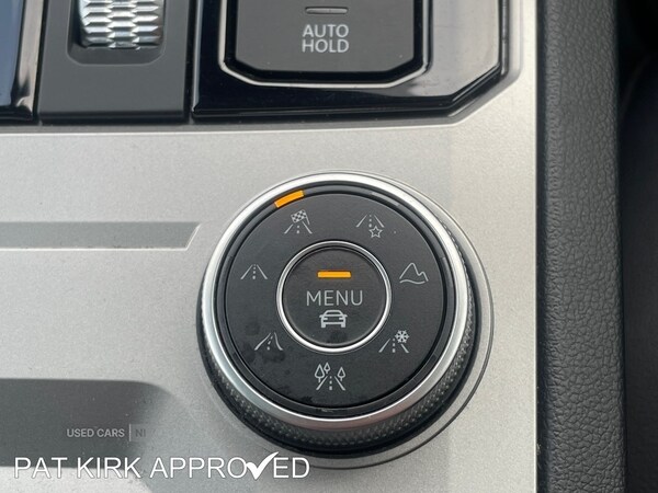 Used Volkswagen Touareg 2022 for sale - 74082883: Photo 40