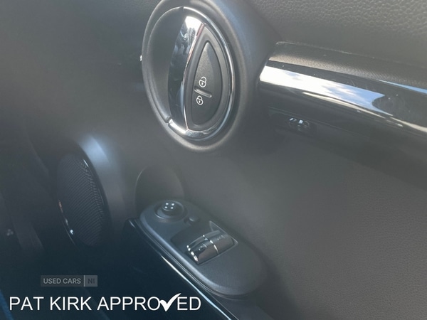 Used MINI Hatch 2018 for sale - 76743951: Photo 21