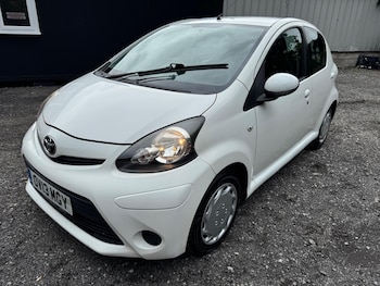 Used Toyota AYGO 2013 for sale - 75477815: Photo