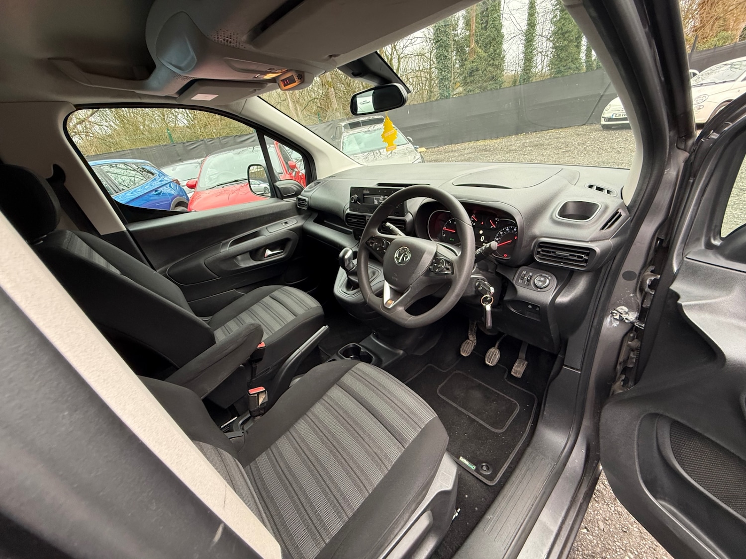 Used Vauxhall Combo Life 2019 for sale - 77644070: Photo 15