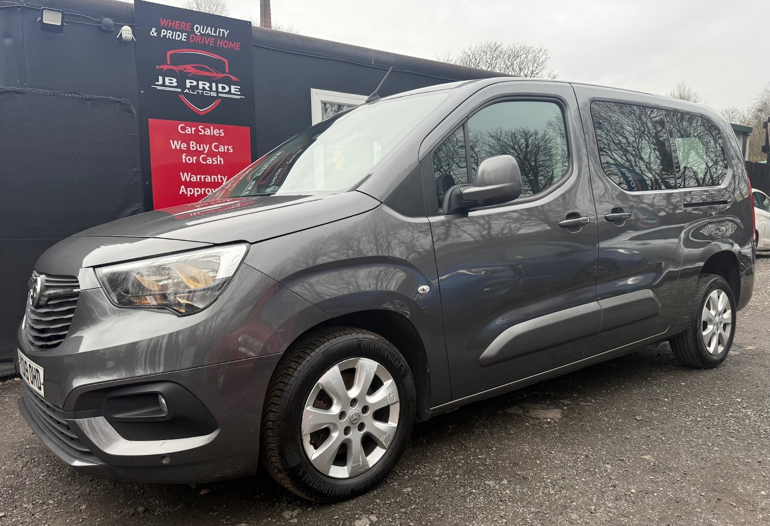 Used Vauxhall Combo Life 2019 for sale - 77644070: Photo 3