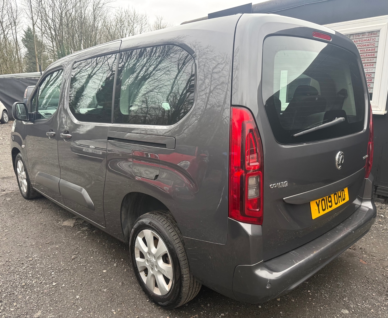 Used Vauxhall Combo Life 2019 for sale - 77644070: Photo 5