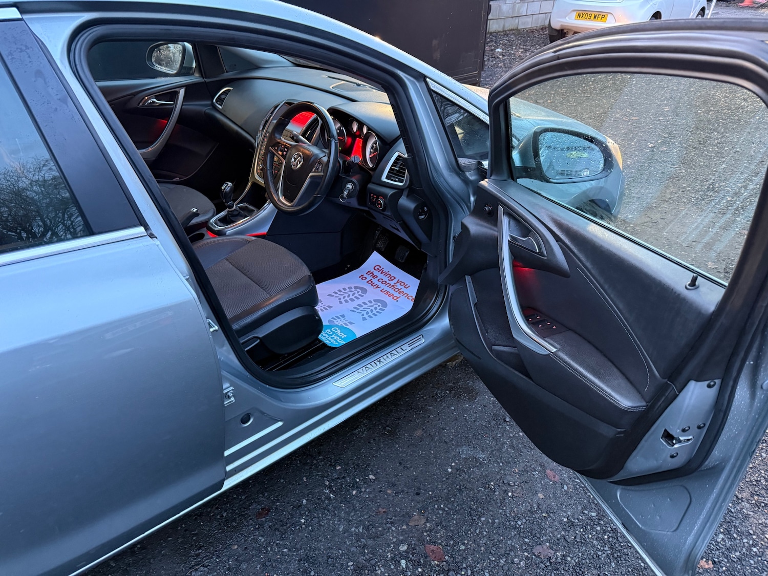Used Vauxhall Astra 2013 for sale - 76807334: Photo 16