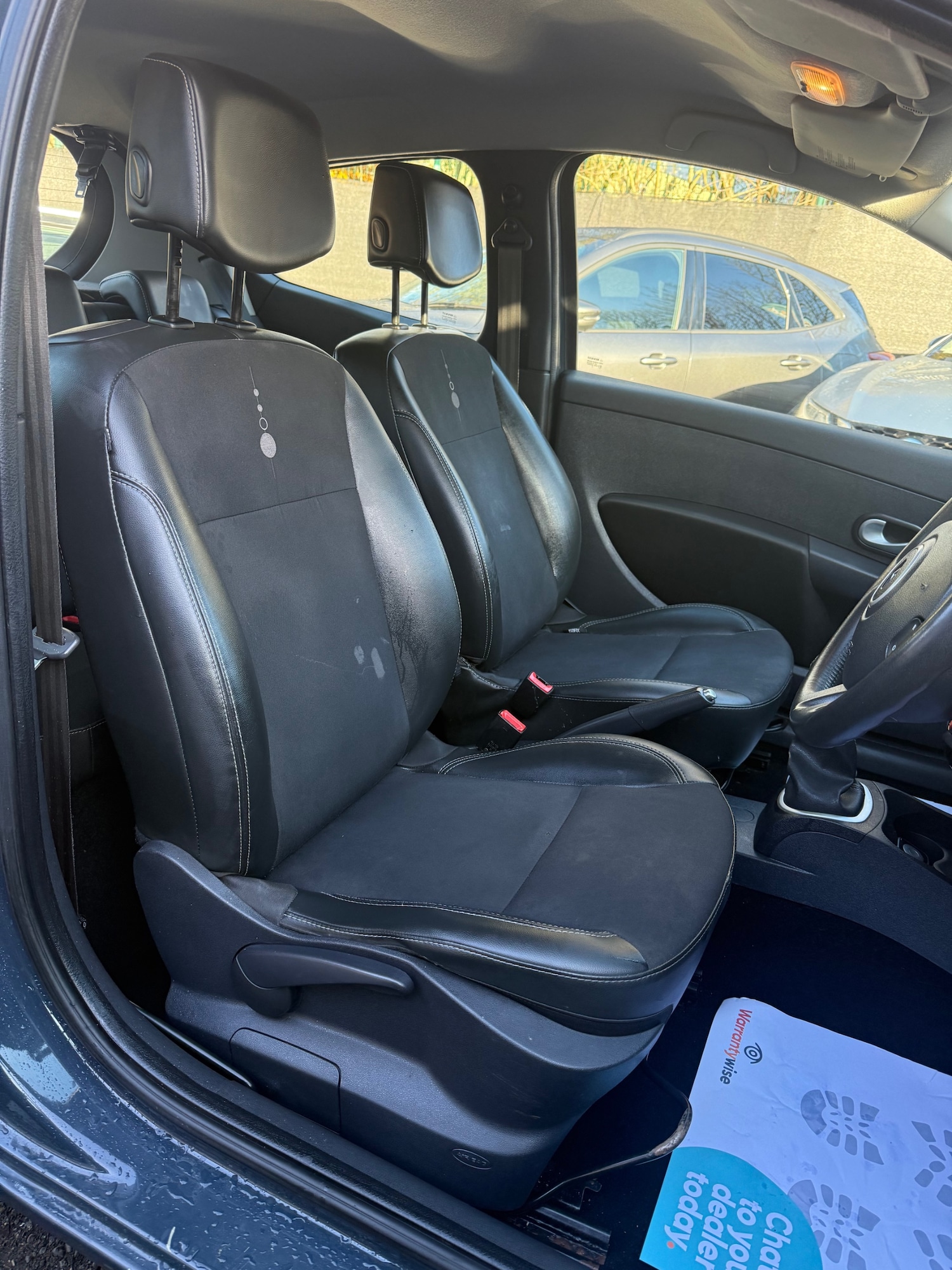 Used Renault Clio 2012 for sale - 76705641: Photo 13