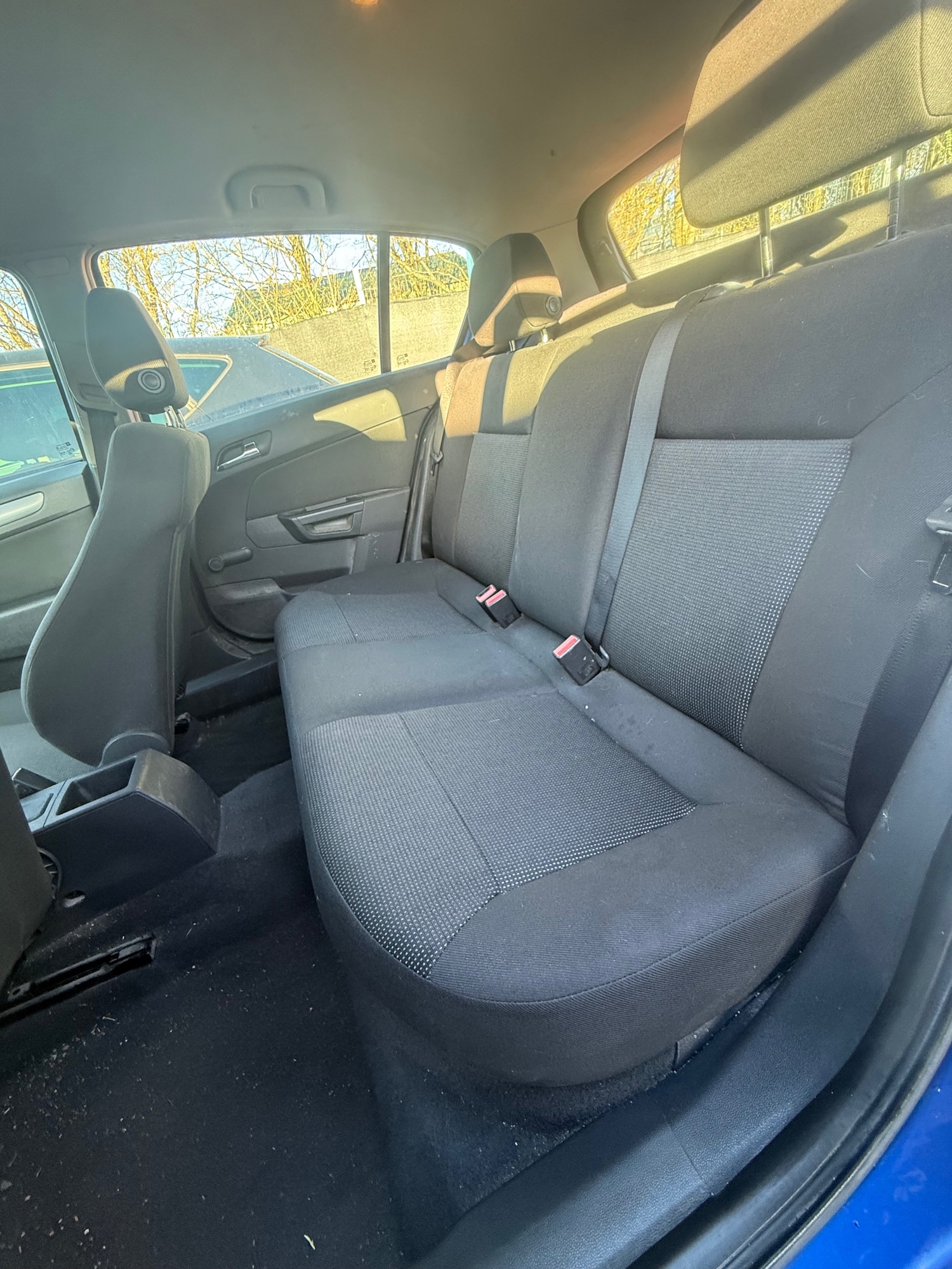 Used Renault Clio 2012 for sale - 76705641: Photo 2