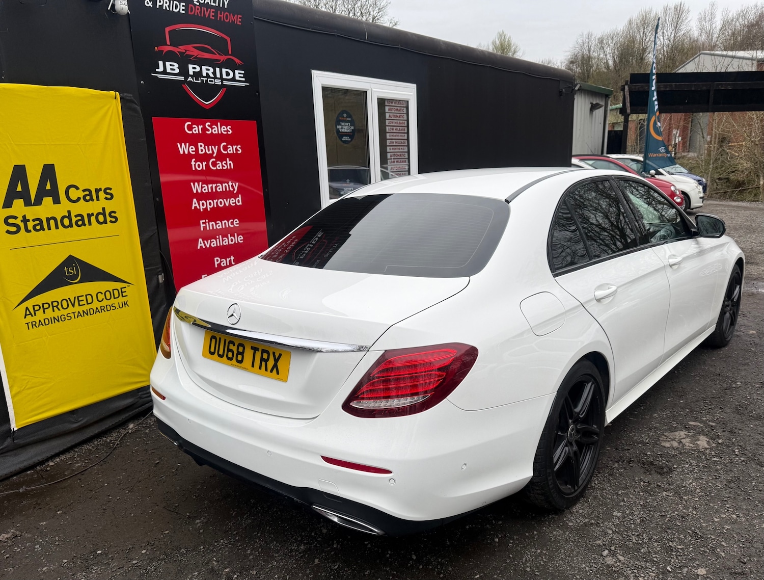 Used Mercedes-Benz E Class 2018 for sale - 78122821: Photo 10