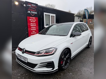 Used Volkswagen Golf 2019 for sale - 78570684: Photo