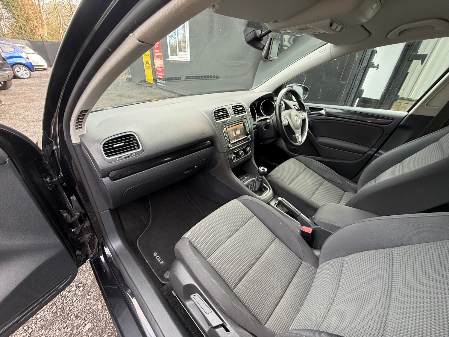 Used Volkswagen Golf 2010 for sale - 78045899: Photo 16