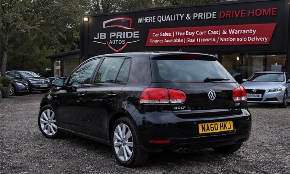Used Volkswagen Golf 2010 for sale - 78045899: Photo 3