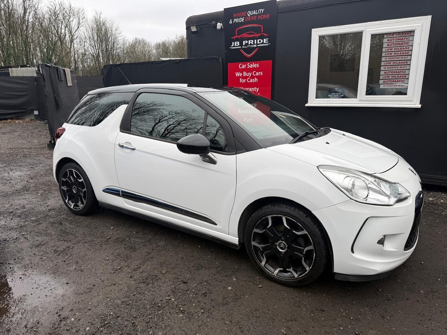 Used Citroen DS3 2013 for sale - 77432709: Photo 10