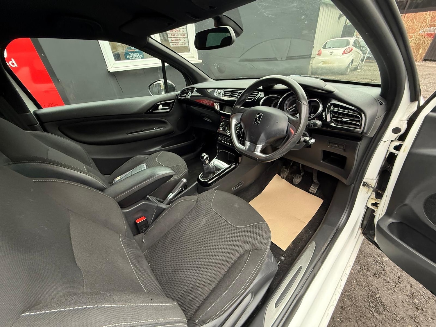 Used Citroen DS3 2013 for sale - 77432709: Photo 12