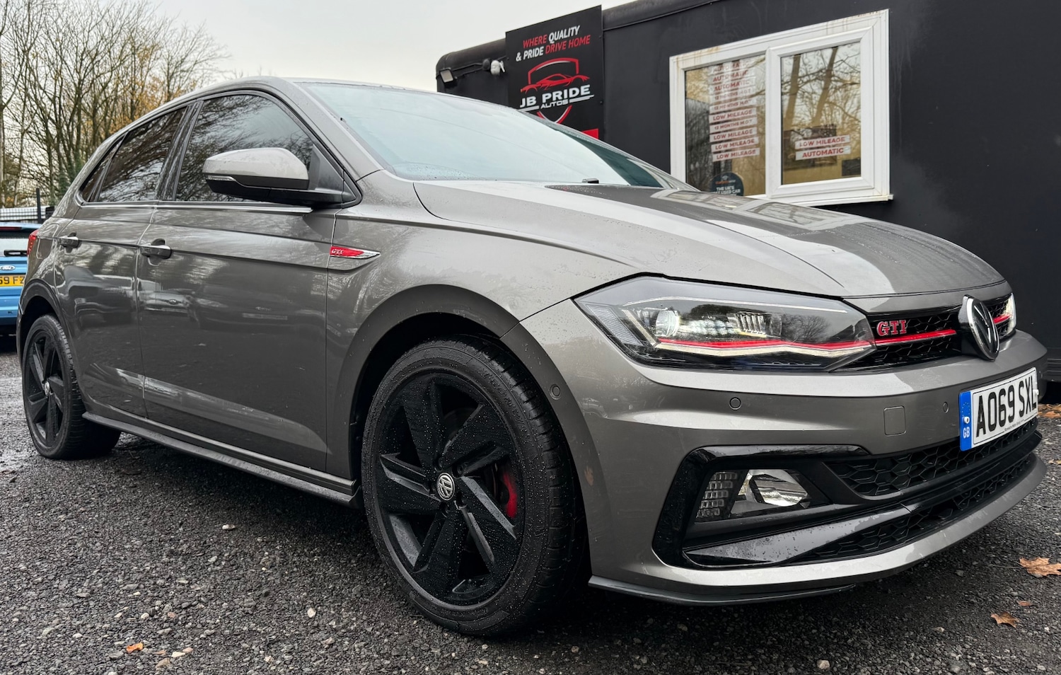 Used Volkswagen Polo 2019 for sale - 76479436: Photo 2