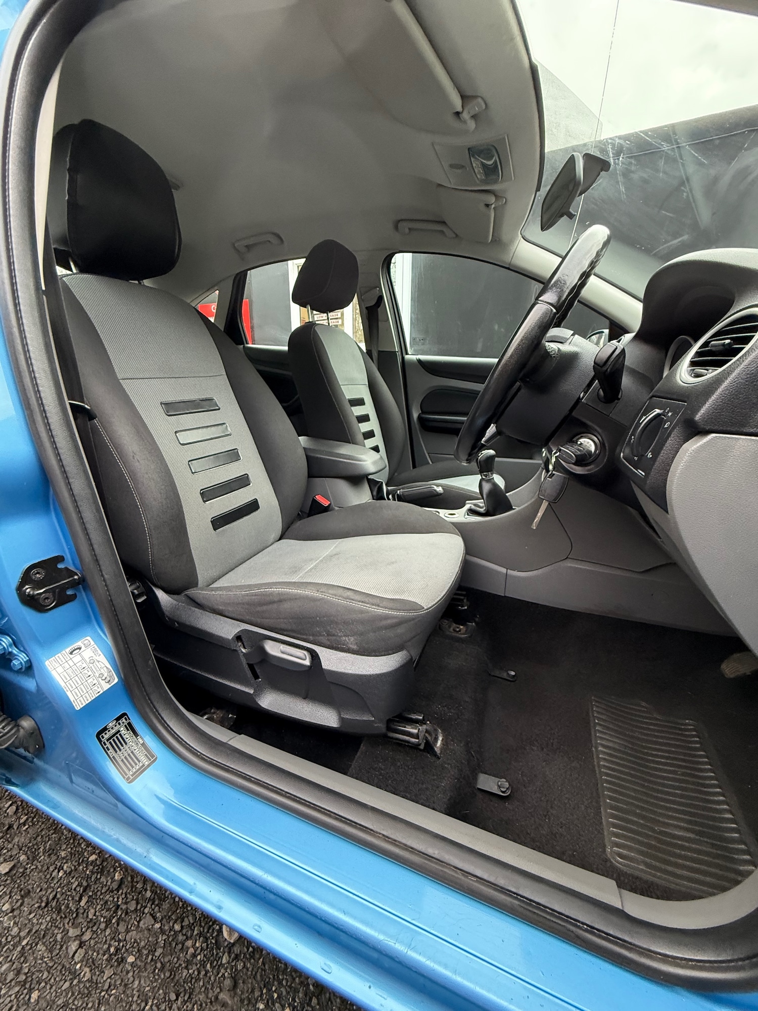 Used Ford Focus 2009 for sale - 76492487: Photo 16