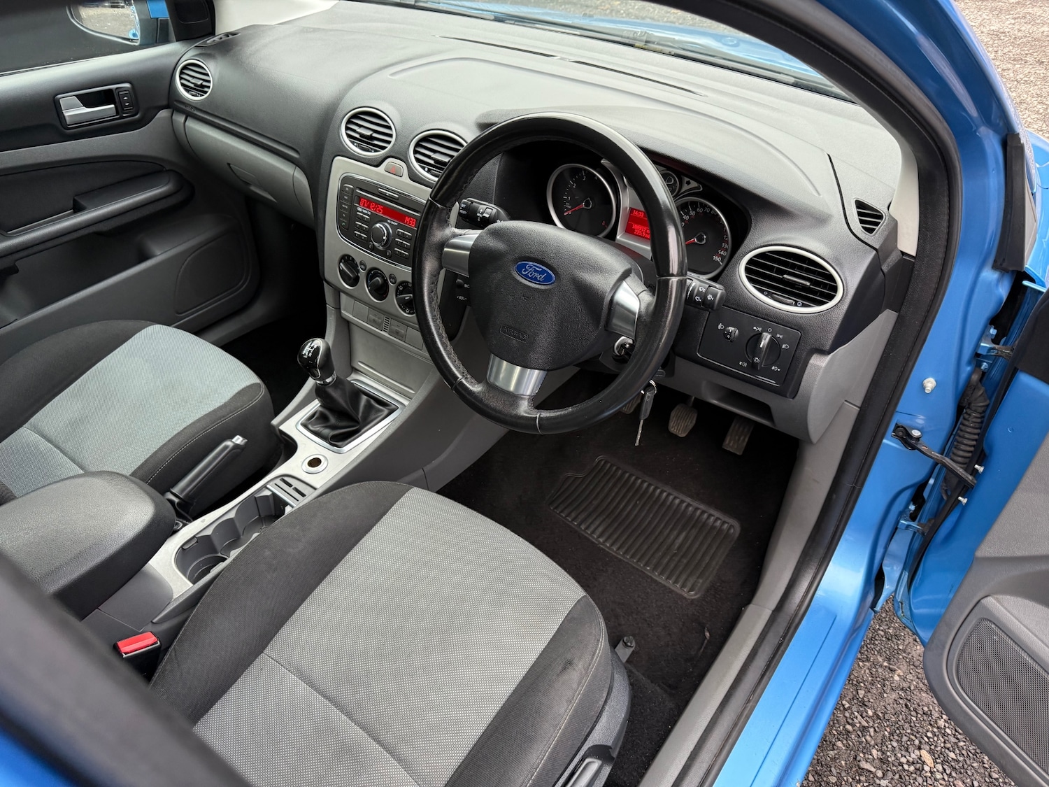 Used Ford Focus 2009 for sale - 76492487: Photo 18