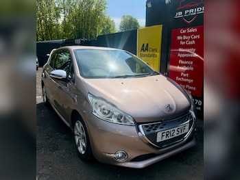 Used Peugeot 208 2012 for sale - 78403277: Photo