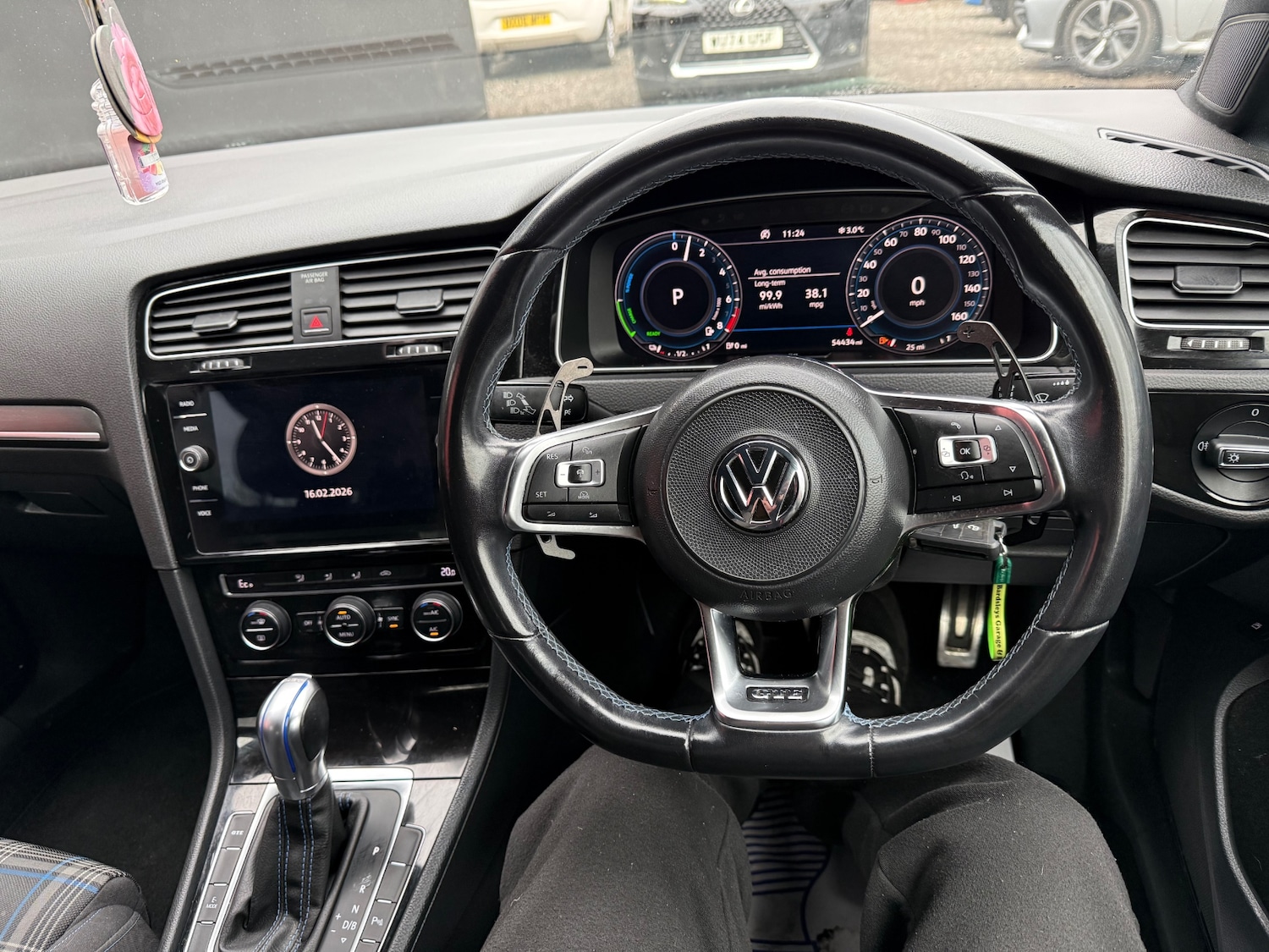 Used Volkswagen Golf 2018 for sale - 77610643: Photo 15