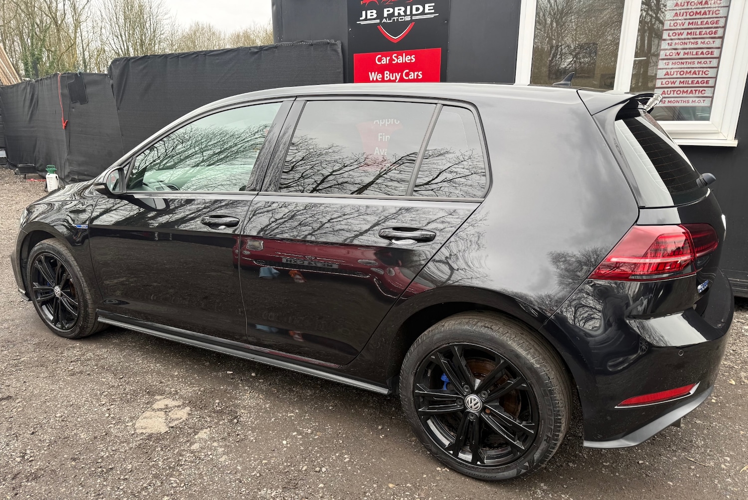 Used Volkswagen Golf 2018 for sale - 77610643: Photo 29