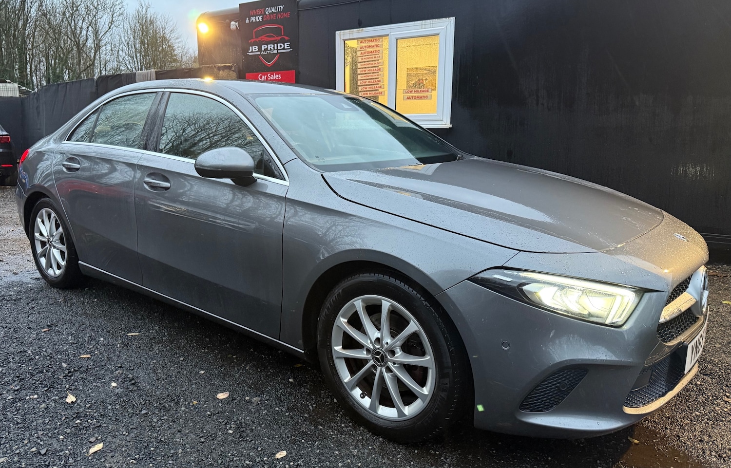 Used Mercedes-Benz A-Class 2020 for sale - 76583382: Photo 2