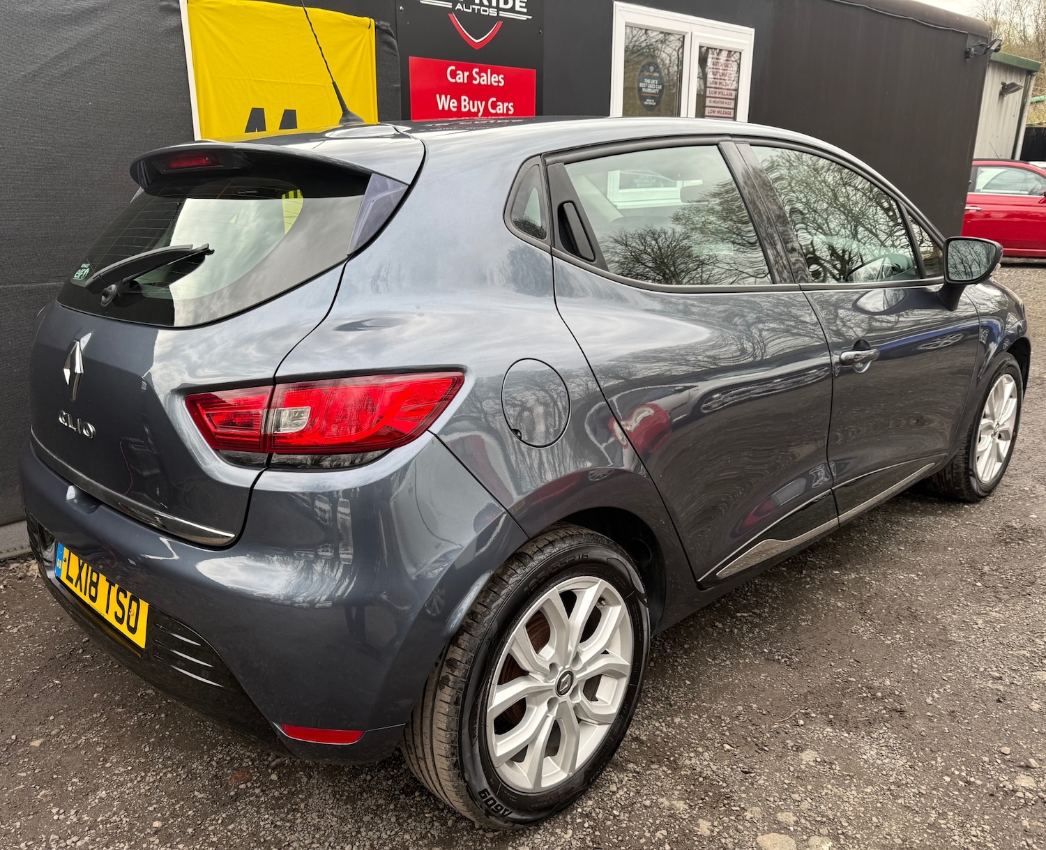 Used Renault Clio 2018 for sale - 78125372: Photo 14