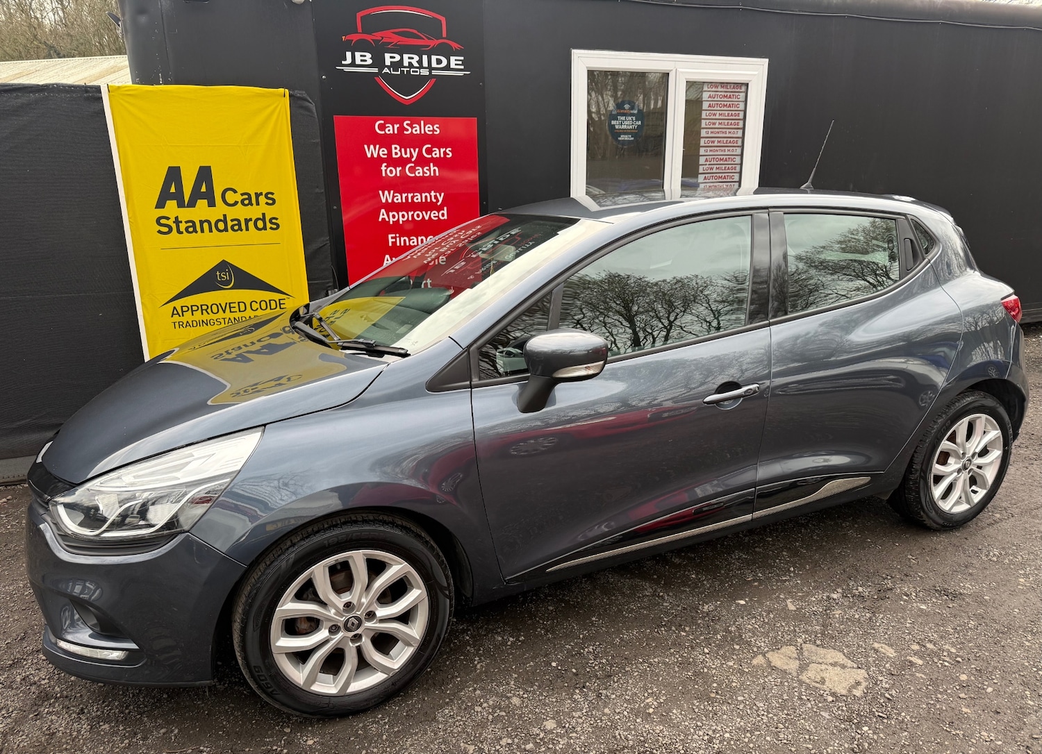 Used Renault Clio 2018 for sale - 78125372: Photo 3