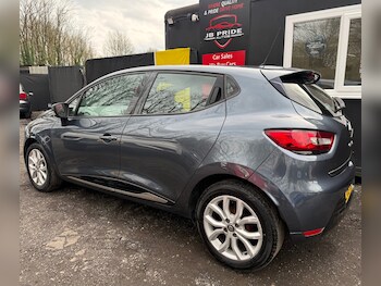 Used Renault Clio 2018 for sale - 78125372: Photo