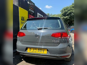 Used Volkswagen Golf 2013 for sale - 79341202: Photo