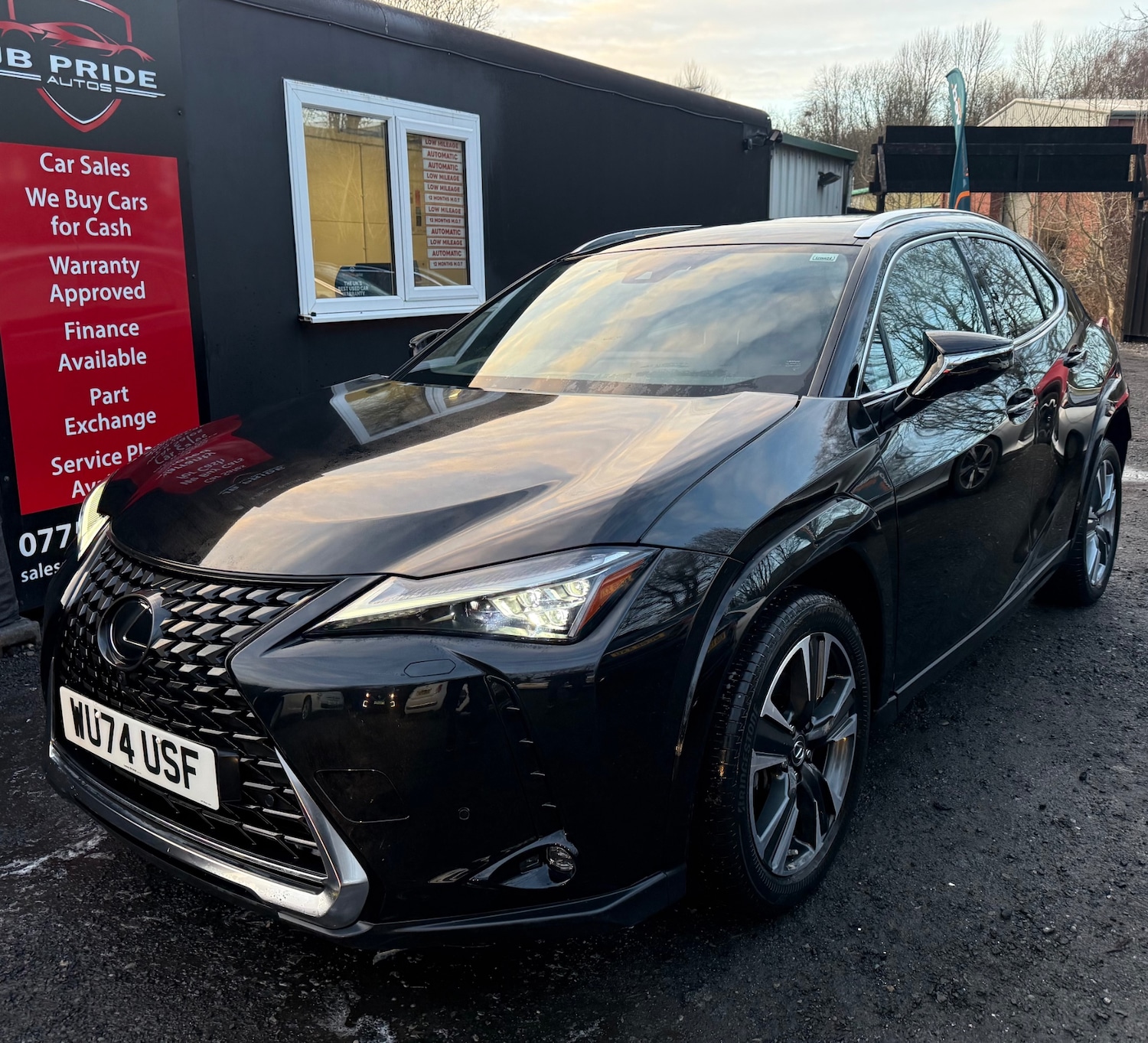 Used Lexus UX 2024 for sale - 77357632: Photo 2