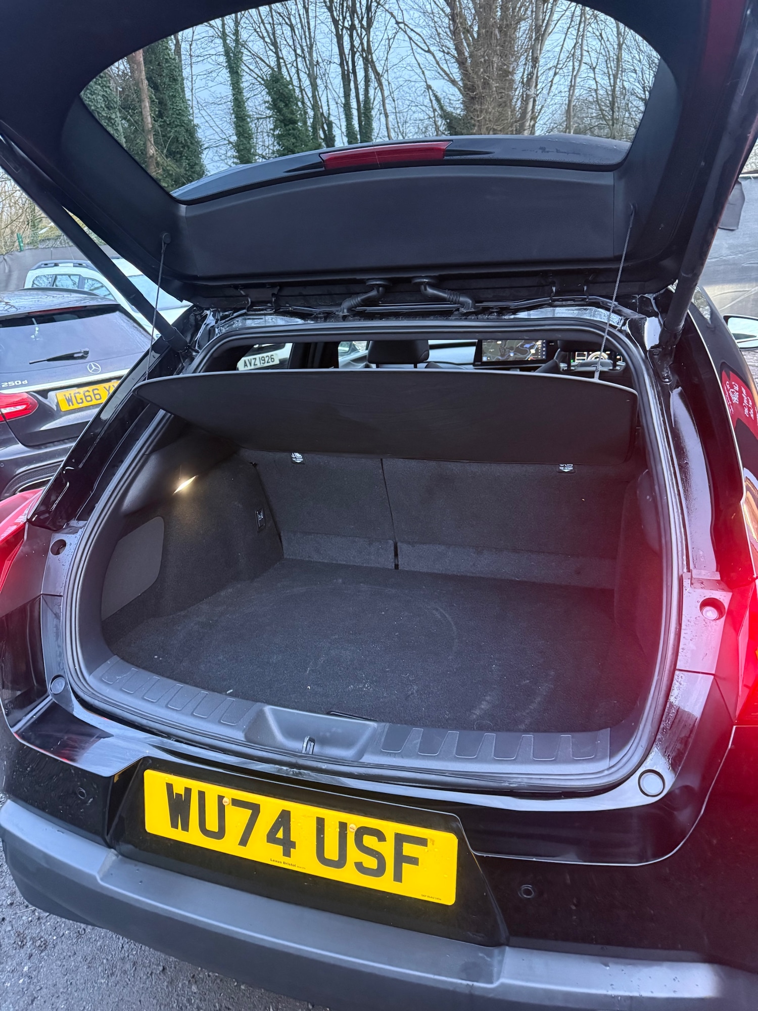 Used Lexus UX 2024 for sale - 77357632: Photo 20