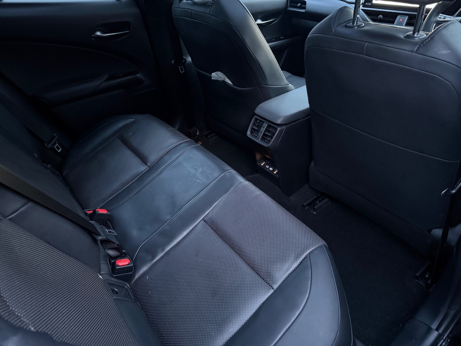 Used Lexus UX 2024 for sale - 77357632: Photo 22